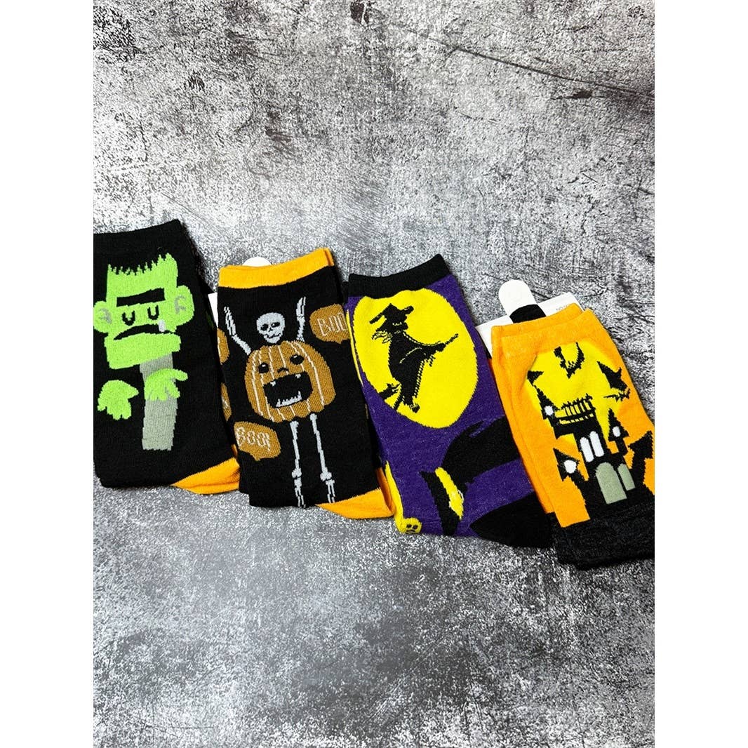 2803 Fun Halloween Pattern Adult Socks