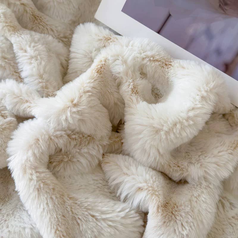Ultra Soft Faux Rabbit Fur Throw Blanket, White, Queen Size (60" x 80" / 150 x 200 cm)