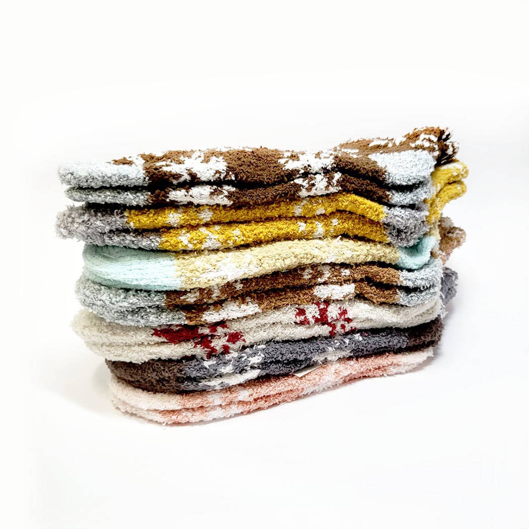 2813 Winter Snowflake Pattern Fuzzy Socks
