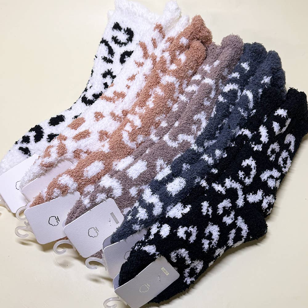 2814 Winter Leopard Pattern Fuzzy Socks