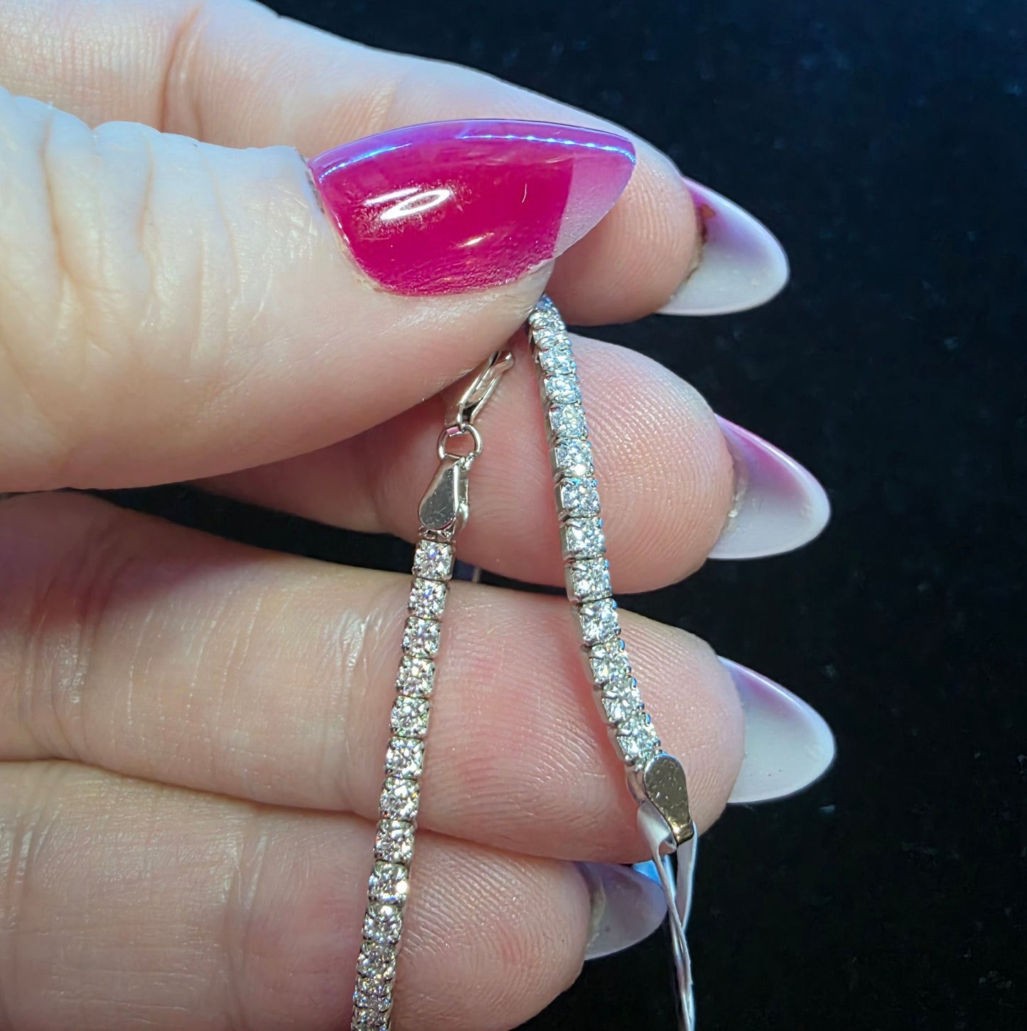 944 6.5 " 2mm 2.1ctw Moissanite Tennis Bracelet .925 Sterling Silver