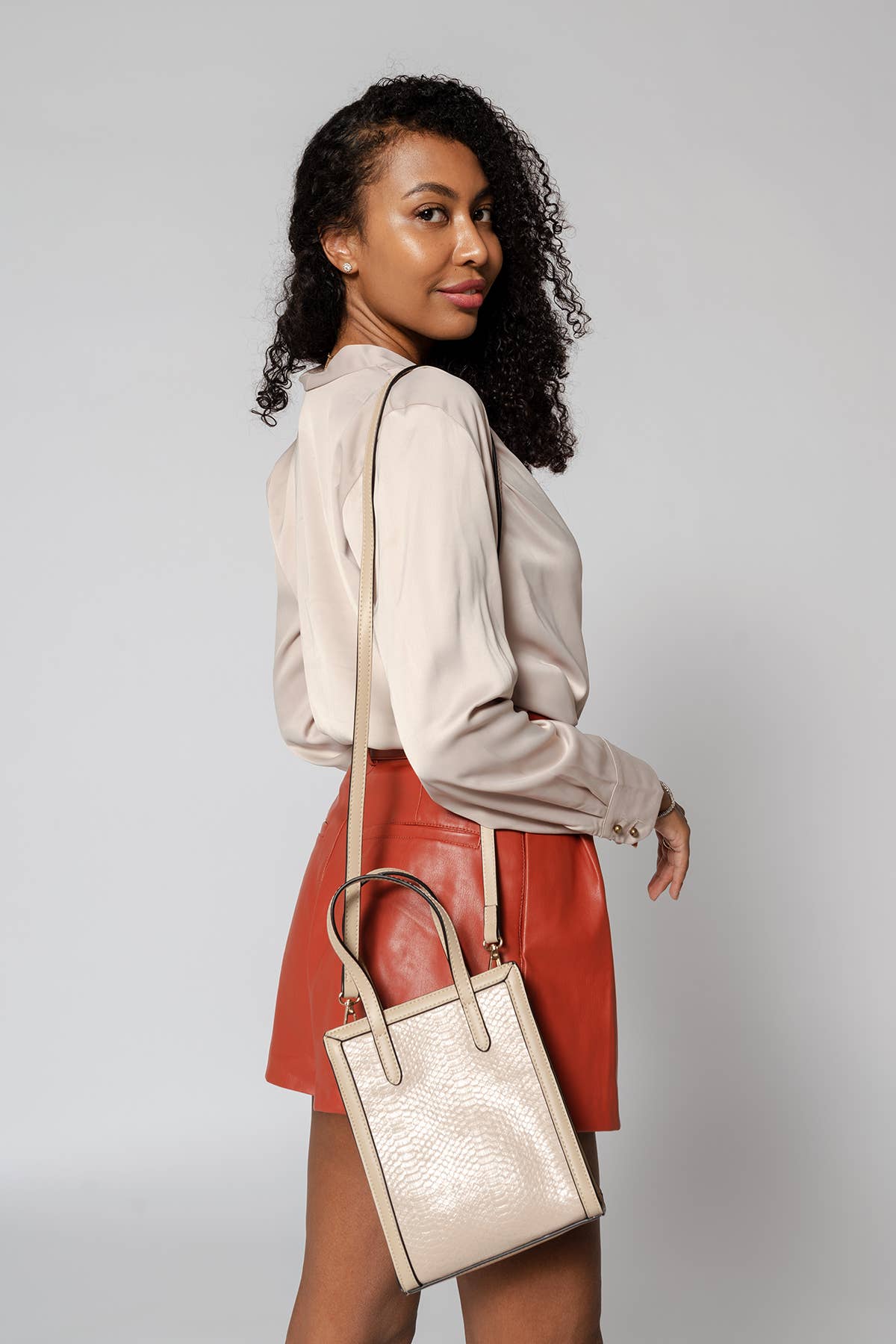 M2268SNK Emmie Snake-Textured Rectangular Women's Satchel