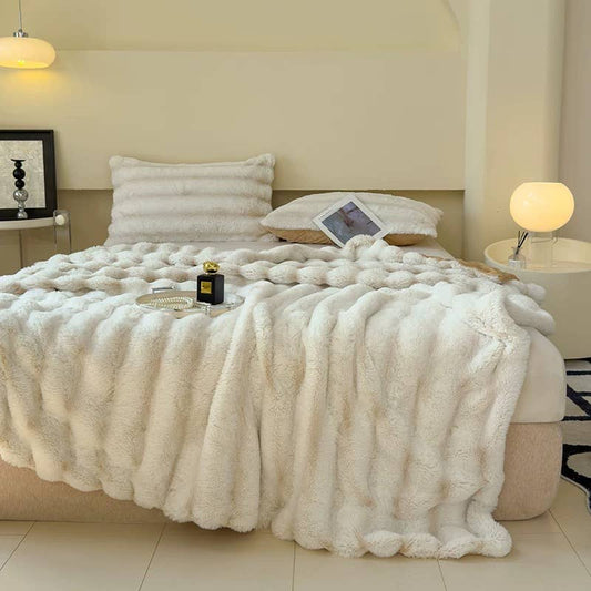 Ultra Soft Faux Rabbit Fur Throw Blanket, White, Queen Size (60" x 80" / 150 x 200 cm)