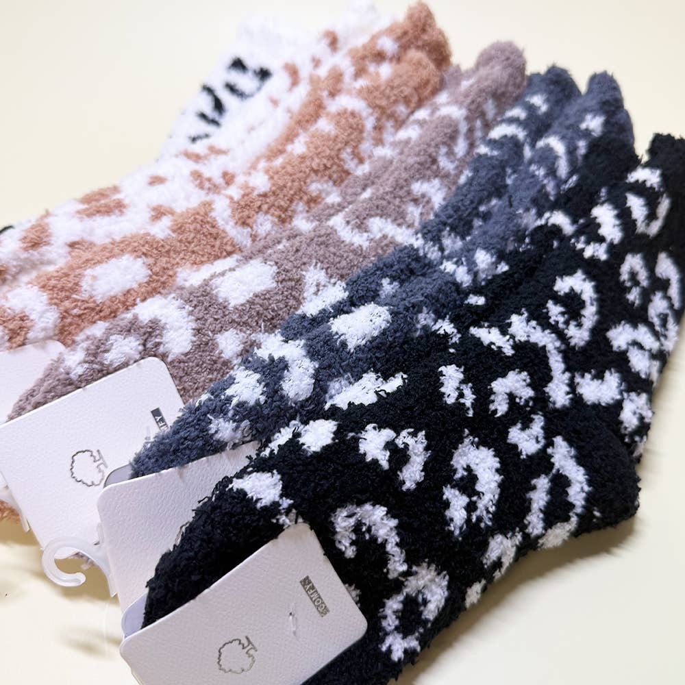 2814 Winter Leopard Pattern Fuzzy Socks