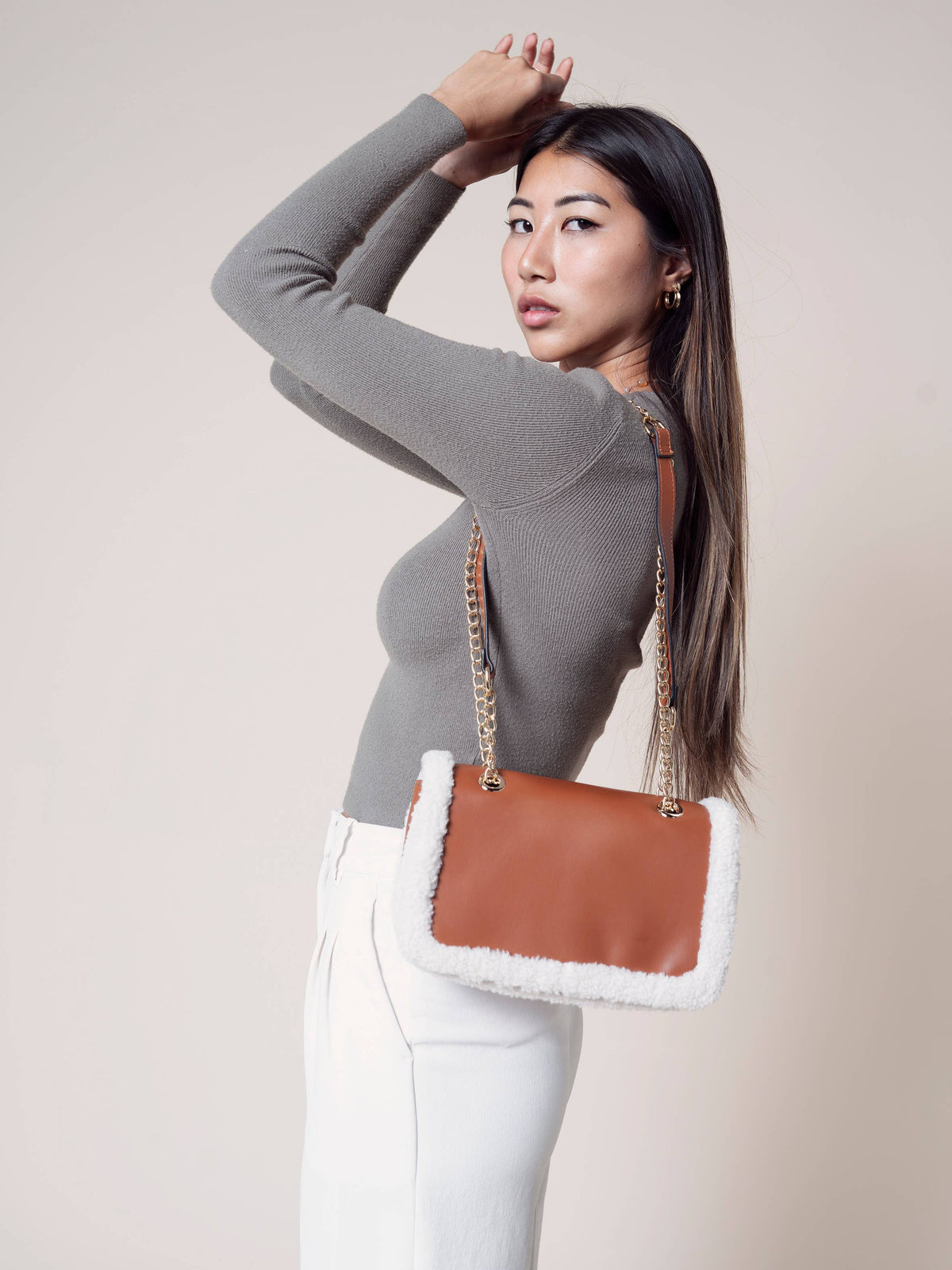 Coco Sherpa Trim Crossbody Bag – Chain Strap | M2356