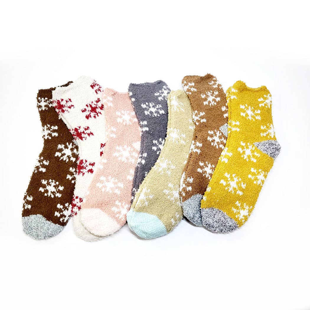 2813 Winter Snowflake Pattern Fuzzy Socks