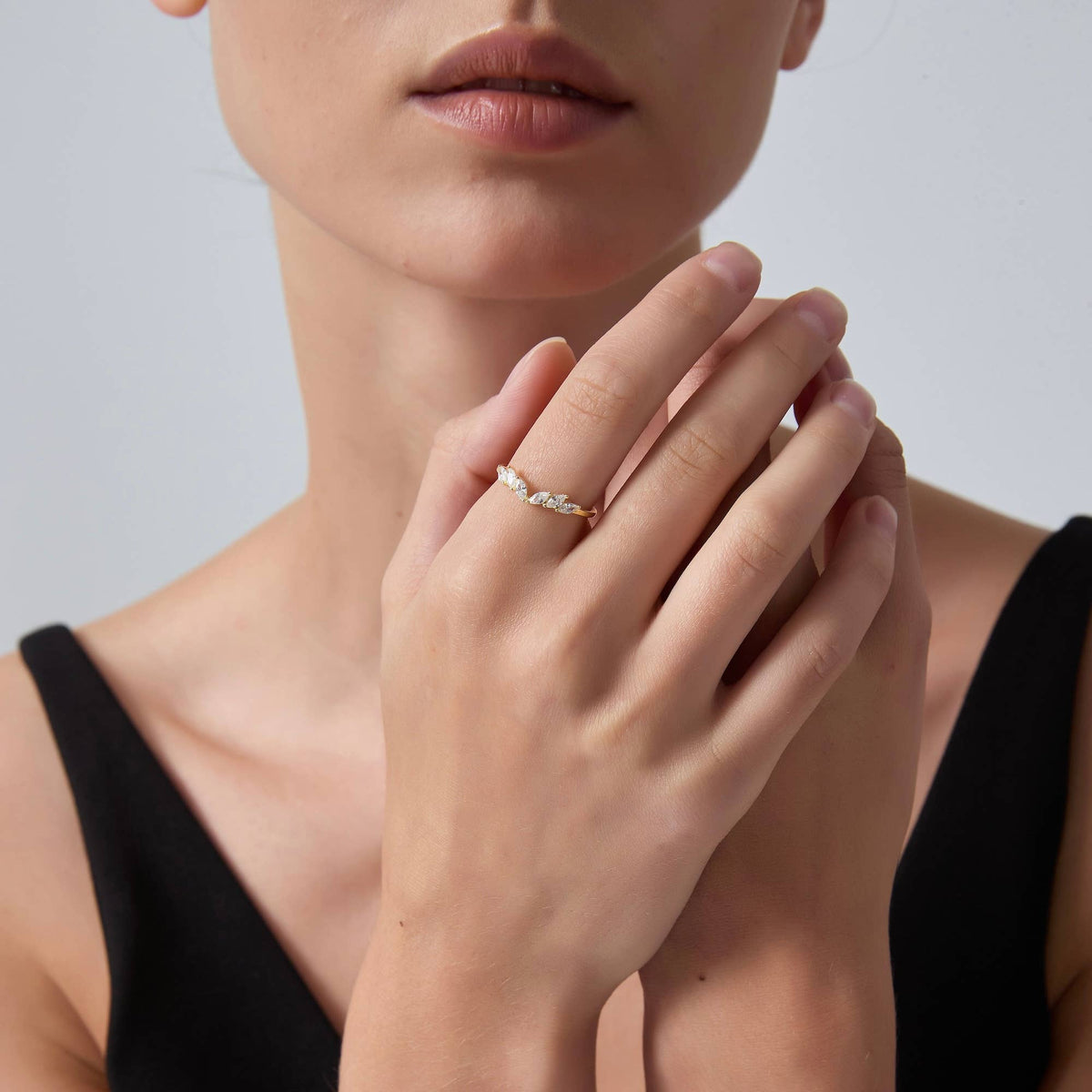 Minimalist Wing Band Stacking Ring in 925 Sterling Silver