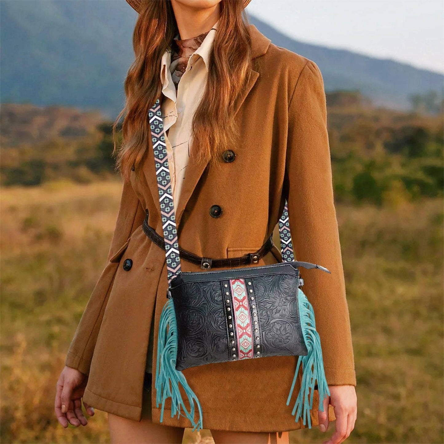 417 Bohemian tassel crossbody bag