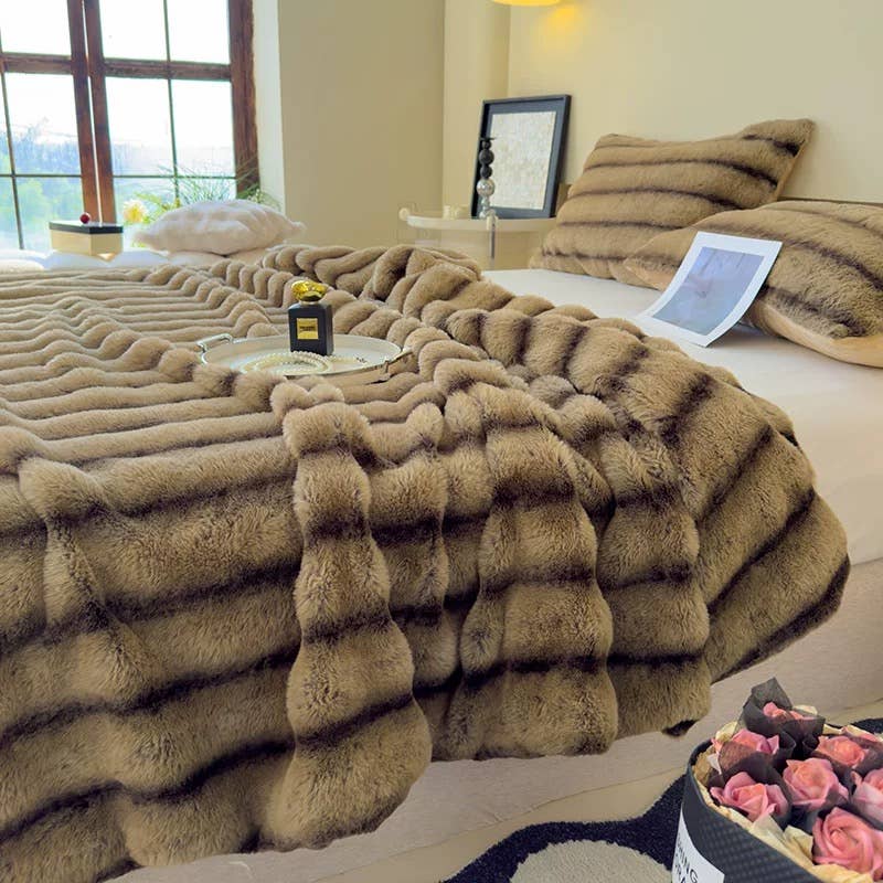 Ultra Soft Faux Rabbit Fur Throw Blanket, Brown, Queen Size (60" x 80" / 150 x 200 cm)