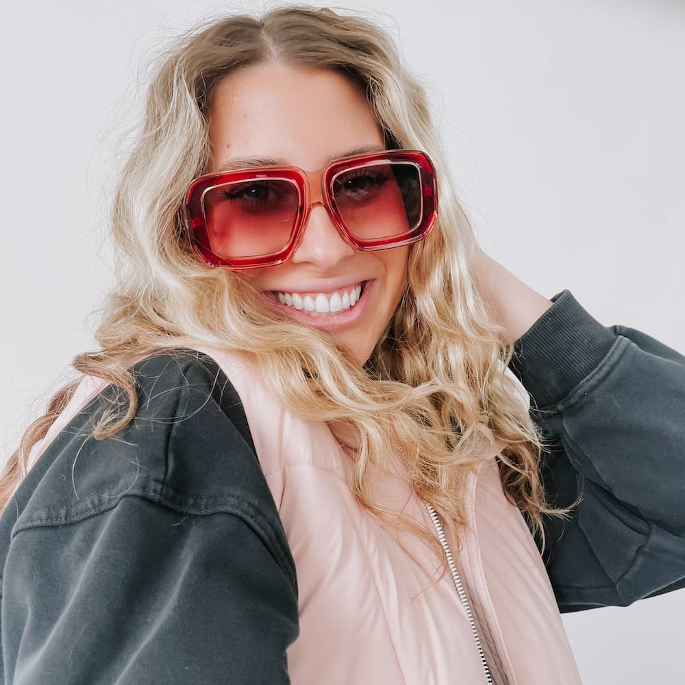 Nicolette Retro Oversized Square Sunglasses Wholesale